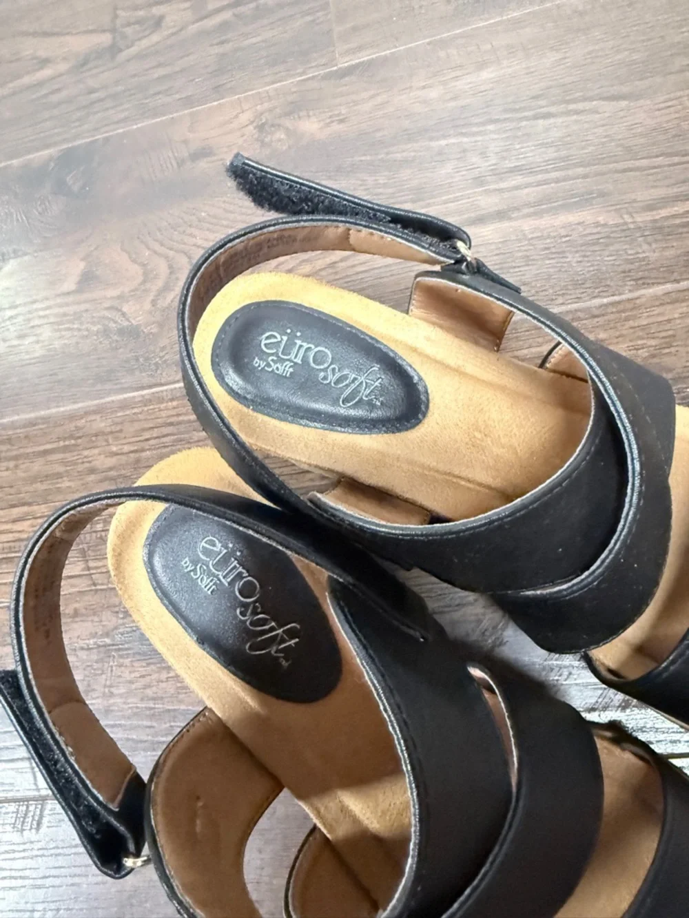 EuroSoft Shanda Black Comfort Wedge Sandals Women’s Size 7M Cork Heel